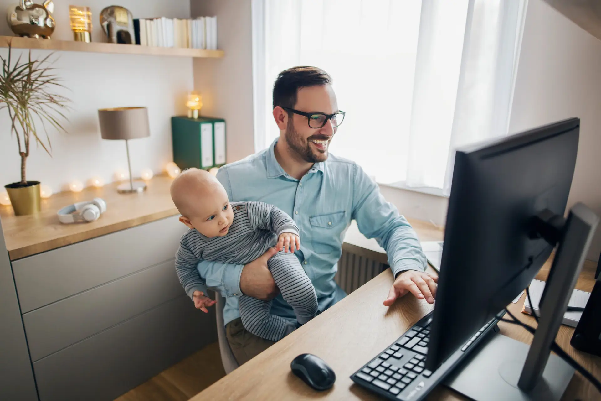 Top 10 Parenting Groups Online