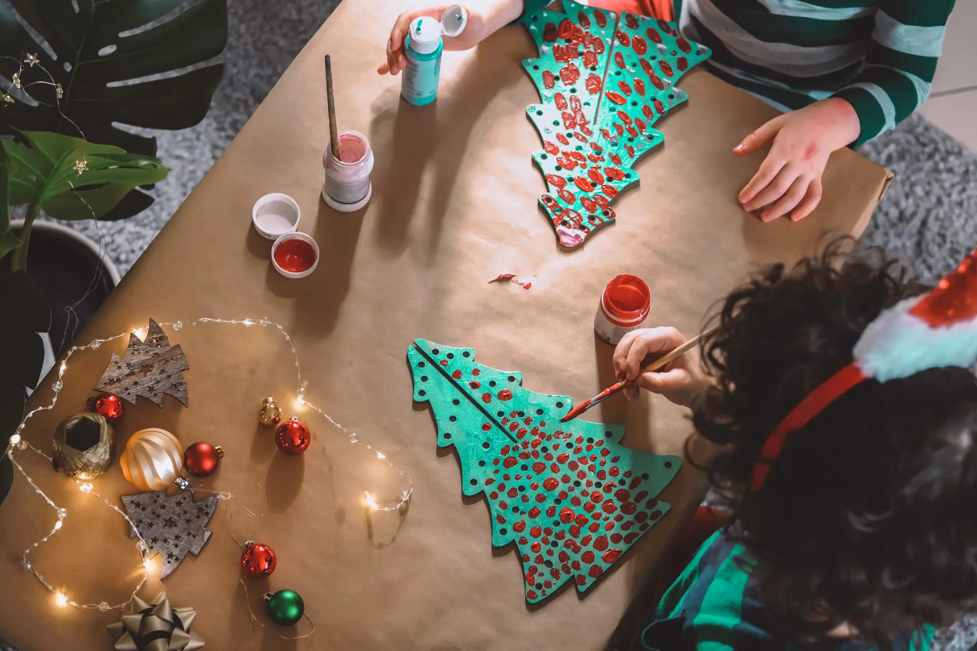 20 Easy Homemade Christmas Gifts