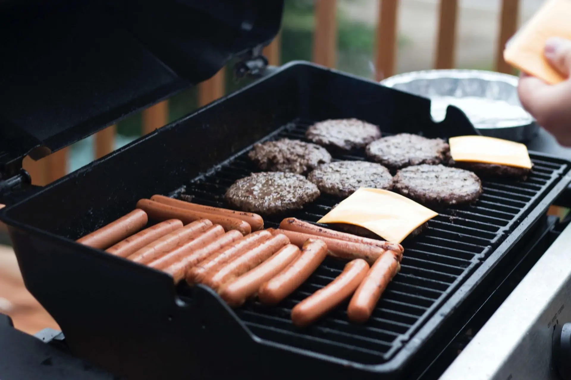 Flavors of the Outdoors: Campfire Themed Party Food for a Memorable Celebration