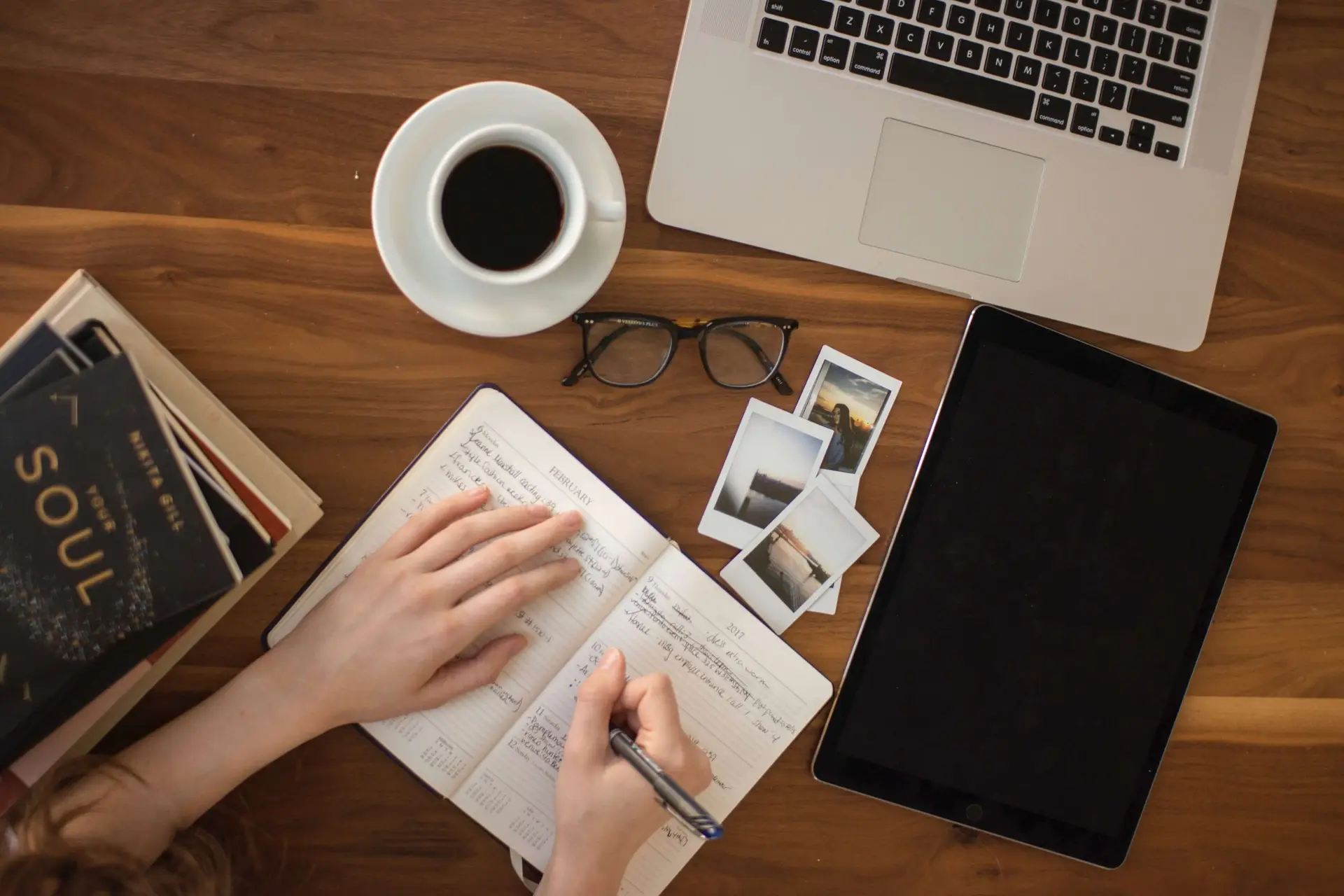 Why a Goal Setting Journal Should Be Your Next Purchase